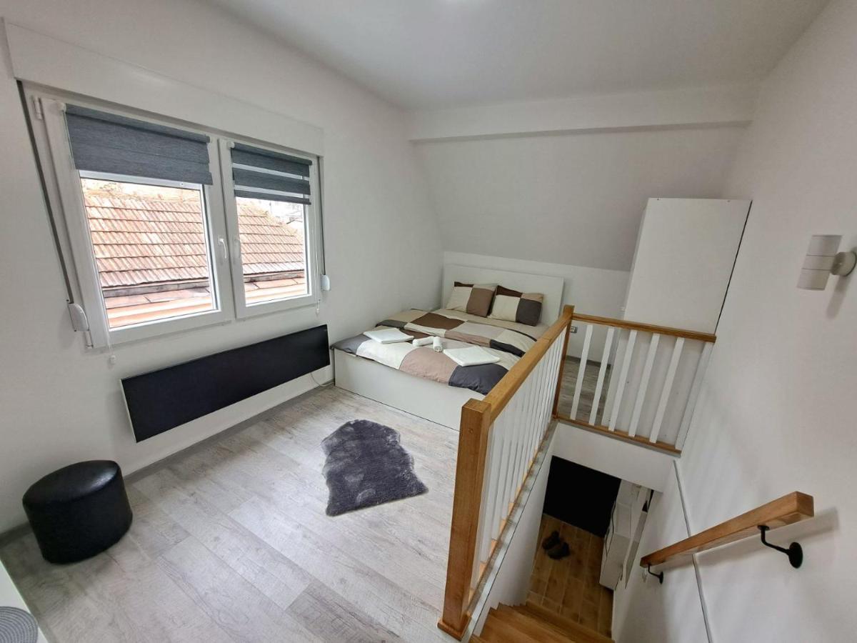 Mini Duplex Apartman Dusanovac Exterior photo